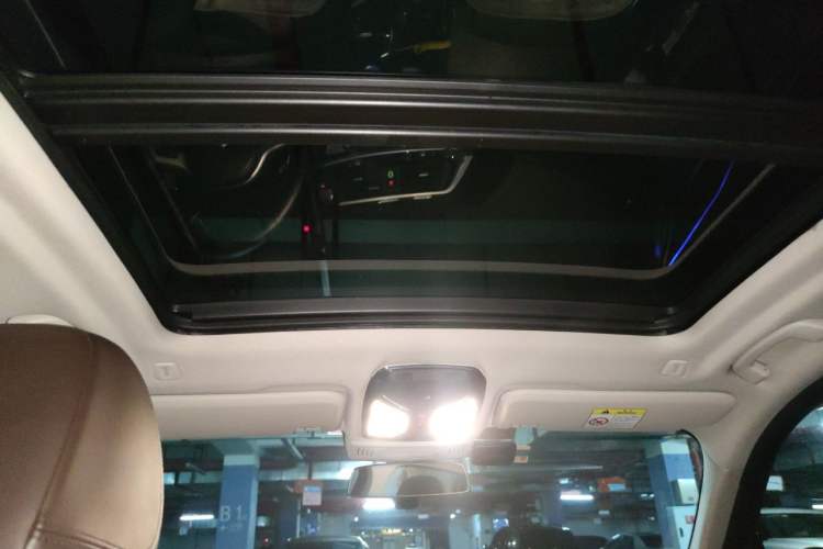 Used BMW X3 2018 xDrive30i Luxury Edition M Sport Package China VI Headliner