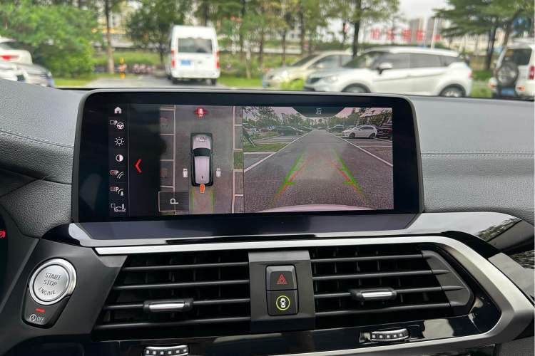 Used BMW X3 2018 xDrive28i M Sport Package China VI Interior 1