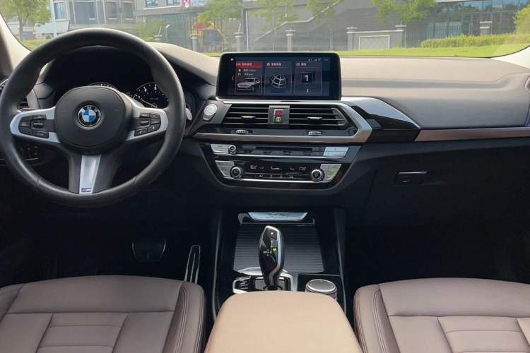 Used BMW X3 2018 xDrive25i M Sport Package China VI Interior 1