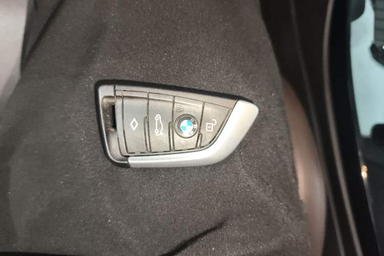Used BMW X3 2018 xDrive28i M Sport Package China VI Interior 1