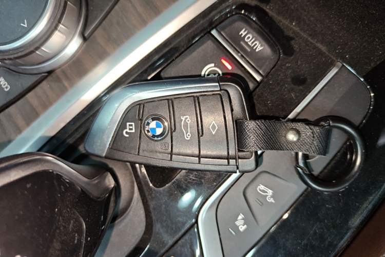 Used BMW X3 2018 xDrive28i Luxury Package China VI Emission Standard Interior 1