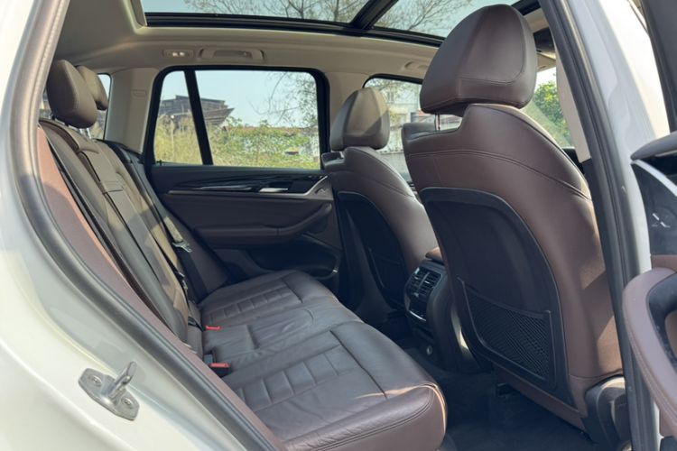 Used BMW X3 2018 xDrive28i M Sport Package China VI Interior 3