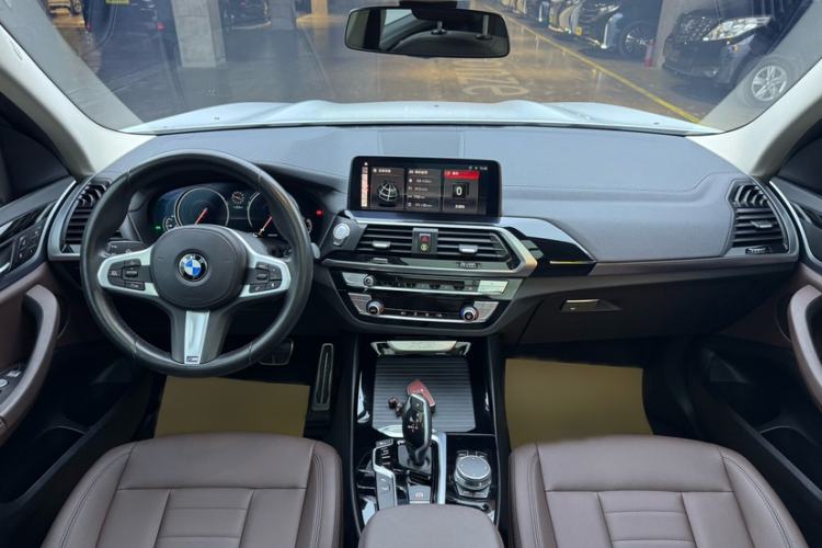 Used BMW X3 2018 xDrive25i M Sport Package China VI Interior 3