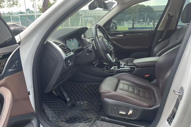 Used BMW X3 2018 xDrive28i M Sport Package China VI Interior 4