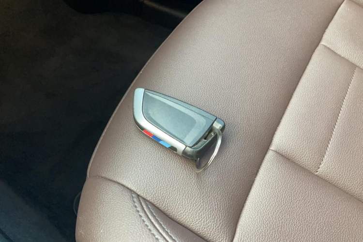 Used BMW X3 2018 xDrive25i M Sport Package China VI Interior 4
