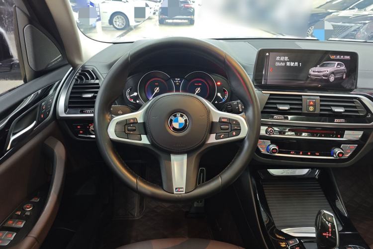 Used BMW X3 2018 xDrive25i M Sport Package China V Interior 4