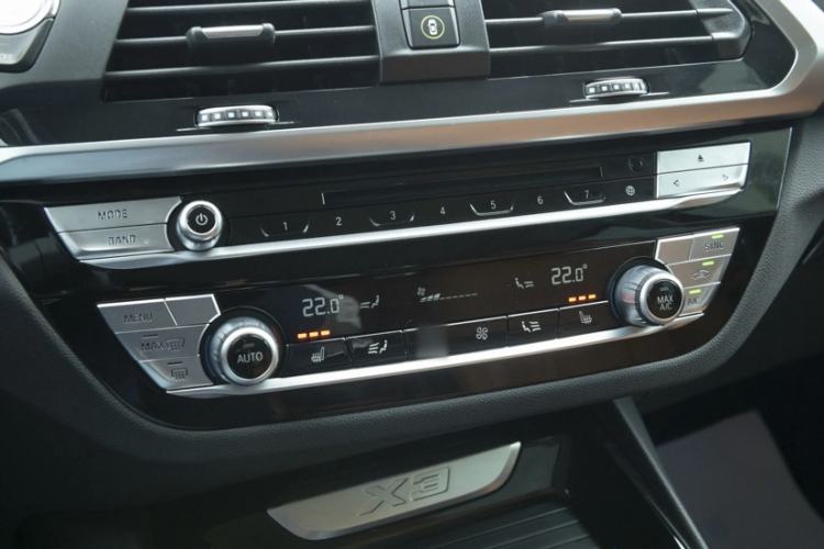 Used BMW X3 2018 xDrive30i Luxury Edition M Sport Package China VI Interior 5