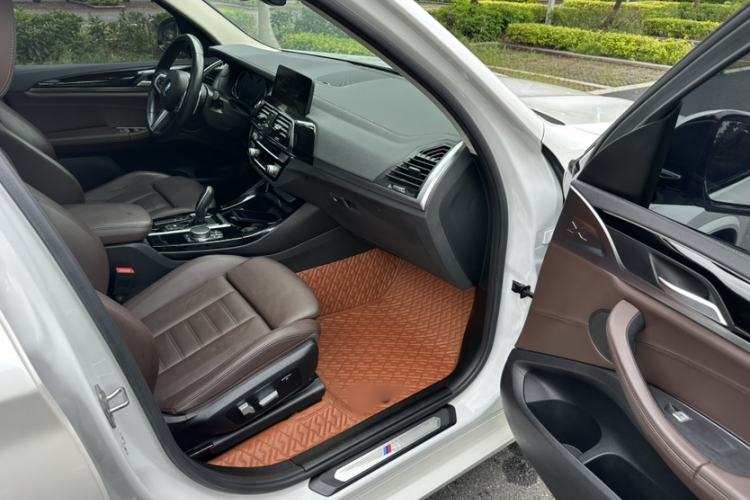 Used BMW X3 2018 xDrive28i M Sport Package China VI Interior 5