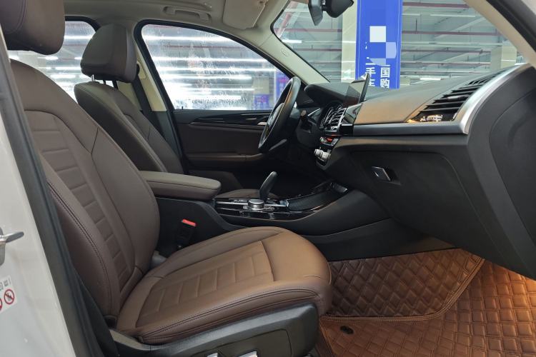 Used BMW X3 2018 xDrive25i M Sport Package China V Interior 7