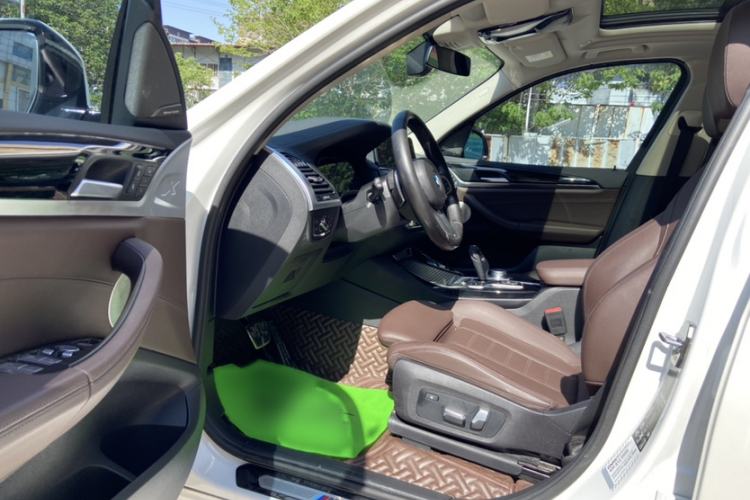 Used BMW X3 2018 xDrive28i M Sport Package China VI Interior 9