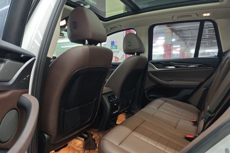 Used BMW X3 2018 xDrive25i M Sport Package China V Interior 9