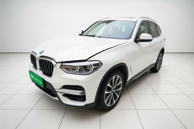 BMW X3 2018 xDrive25i Luxury Package China V مستعملة