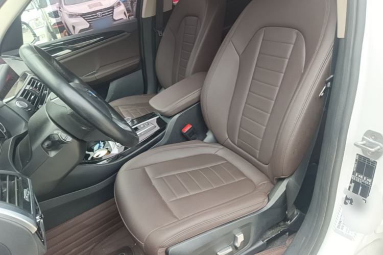 Used BMW X3 2018 xDrive25i Luxury Package China VI Emission Standard Left Front Seat