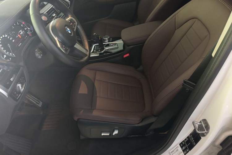 Used BMW X3 2018 xDrive25i M Sport Package China V Left Front Seat