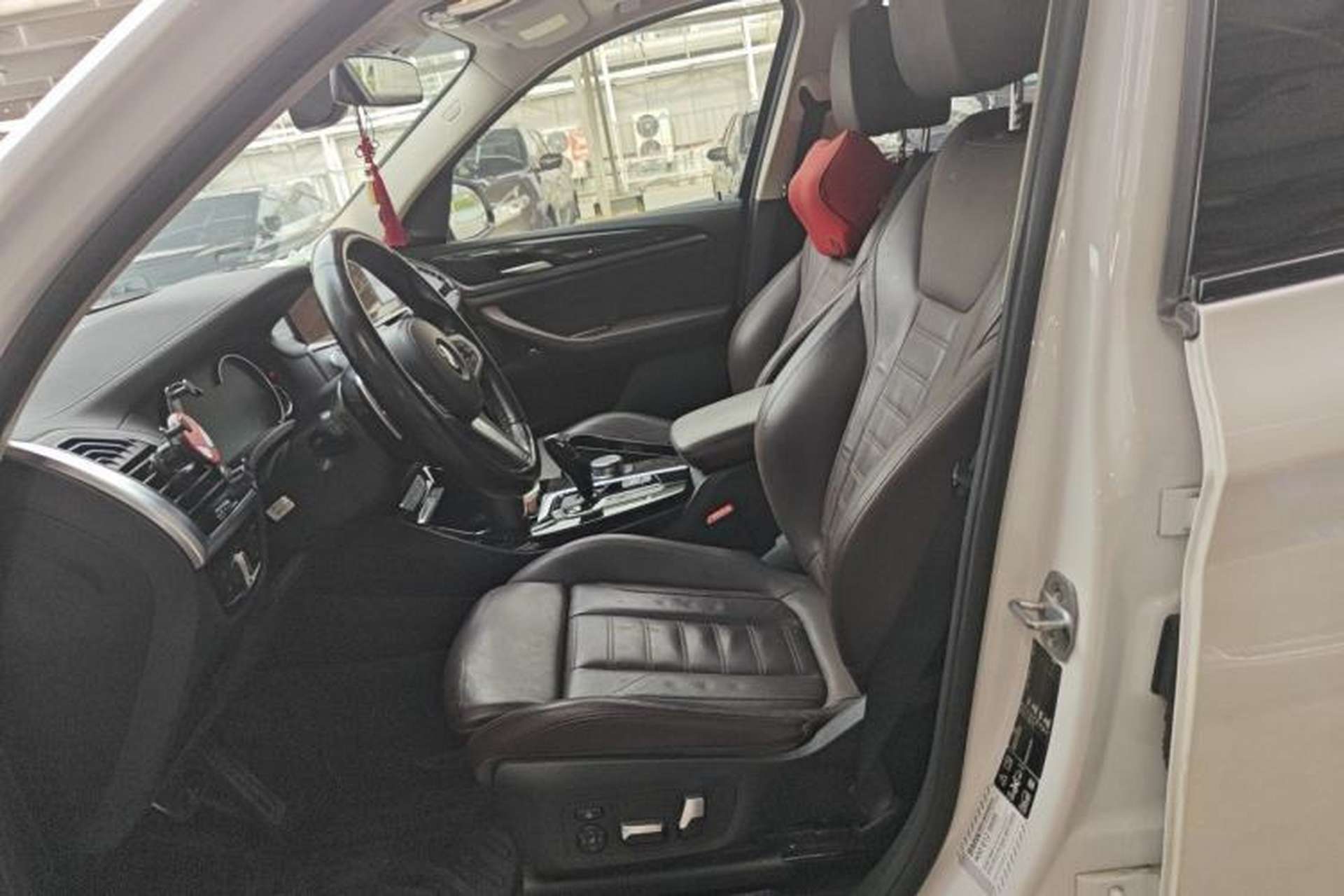 Used BMW X3 2018 xDrive30i Luxury Edition M Sport Package China VI Left Front Seat