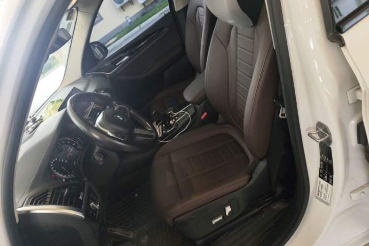 Used BMW X3 2018 xDrive25i M Sport Package China V Left Front Seat