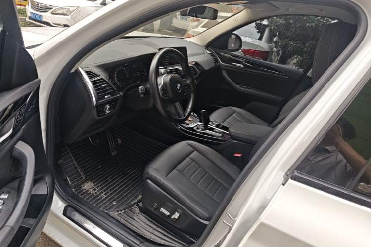 Used BMW X3 2018 xDrive25i M Sport Package China V Left Front Seat
