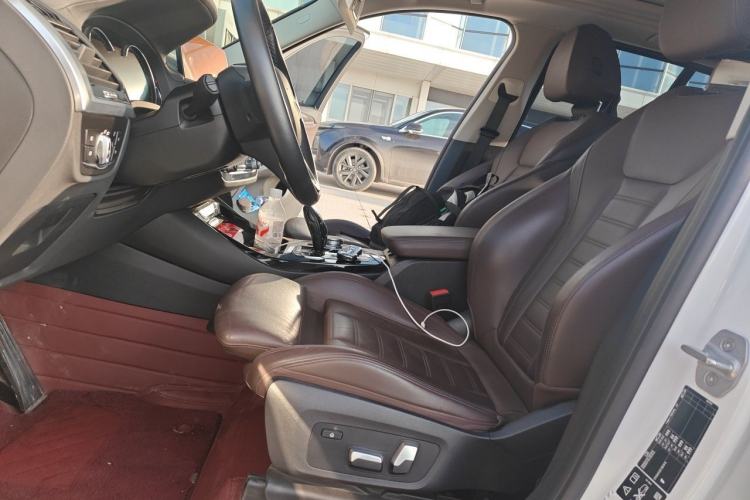Used BMW X3 2018 xDrive28i Luxury Package China VI Emission Standard Left Front Seat
