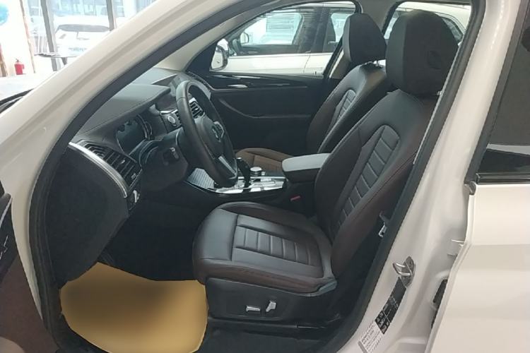 Used BMW X3 2018 xDrive25i M Sport Package China VI Left Front Seat