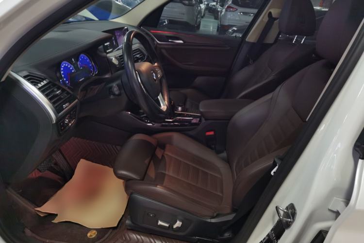 Used BMW X3 2018 xDrive28i Luxury Package China VI Emission Standard Left Front Seat