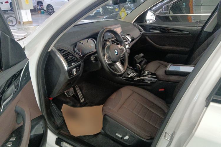 Used BMW X3 2018 xDrive25i M Sport Package China V Left Front Seat