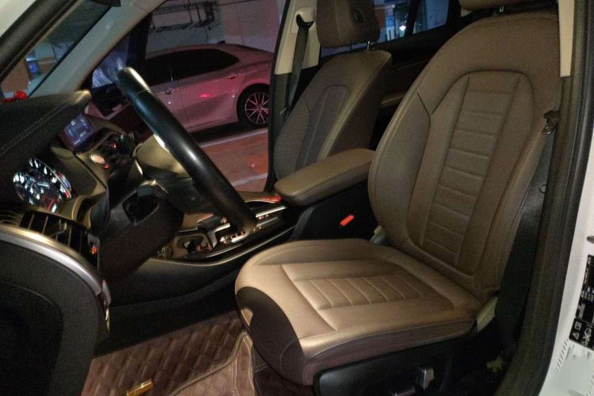 Used BMW X3 2018 xDrive25i M Sport Package China V Left Front Seat