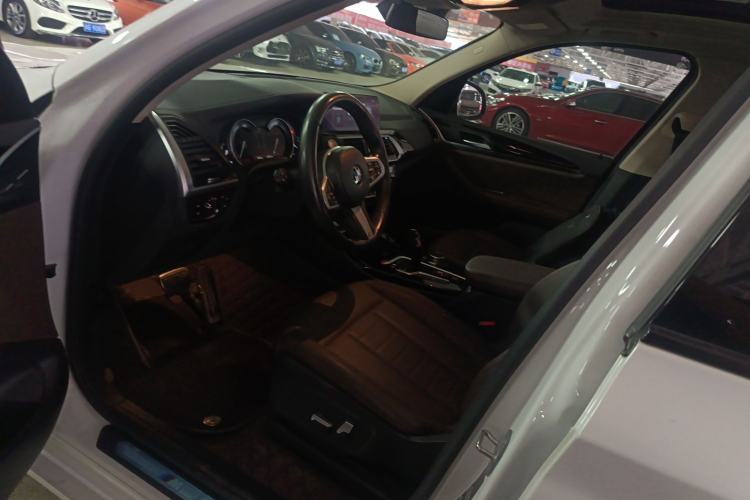 Used BMW X3 2018 xDrive25i M Sport Package China V Left Front Seat