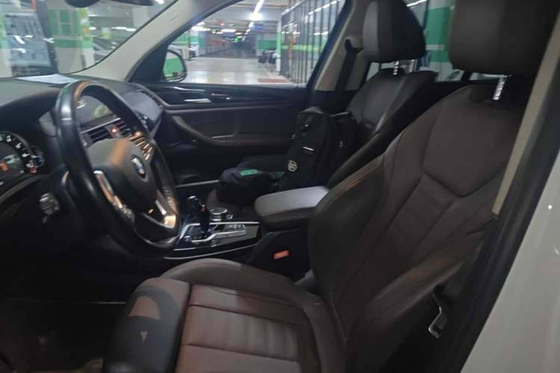 Used BMW X3 2018 xDrive25i Luxury Package China V Left Front Seat