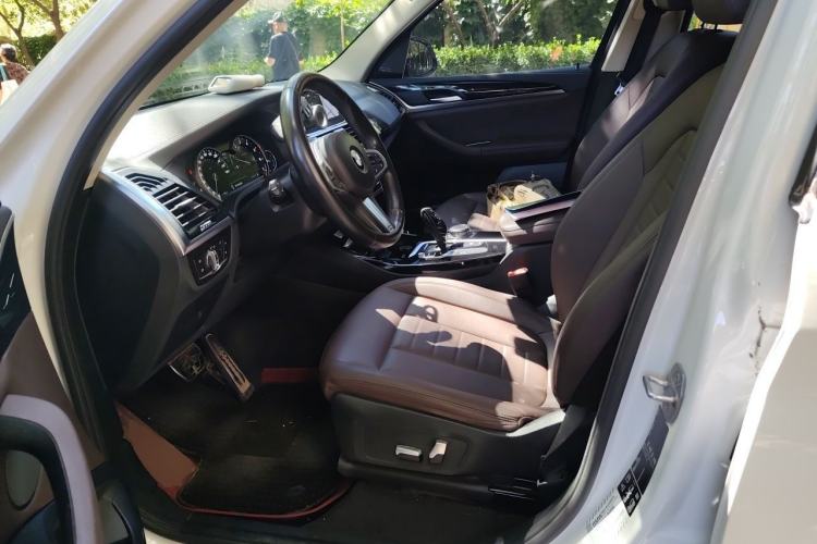 Used BMW X3 2018 xDrive25i M Sport Package China V Left Front Seat