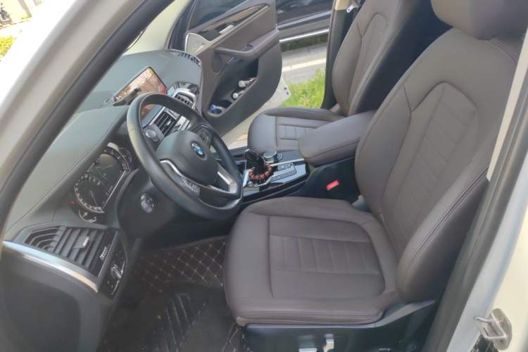 Used BMW X3 2018 xDrive25i Luxury Package China VI Emission Standard Left Front Seat
