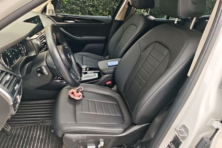 Used BMW X3 2018 xDrive25i M Sport Package China V Left Front Seat