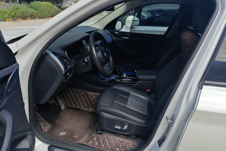 Used BMW X3 2018 xDrive25i M Sport Package China V Left Front Seat
