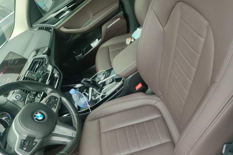 Used BMW X3 2018 xDrive25i M Sport Package China VI Left Front Seat