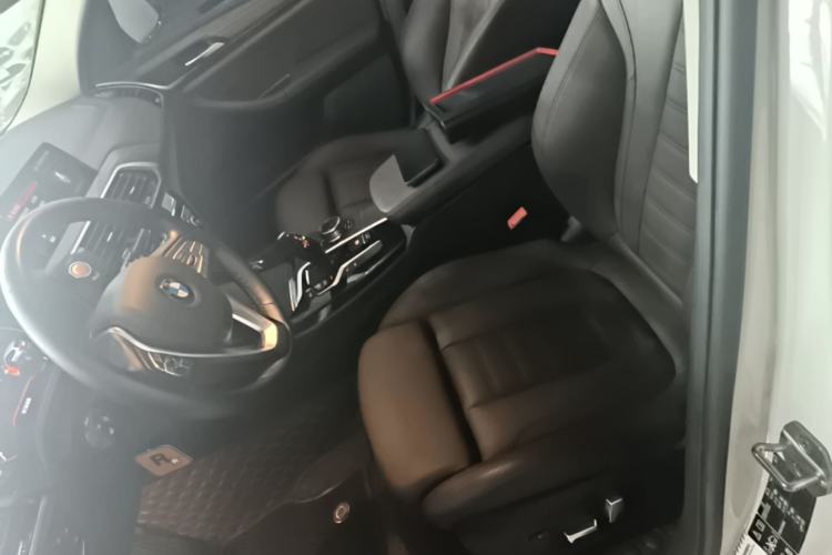 Used BMW X3 2018 xDrive28i Luxury Package China VI Emission Standard Left Front Seat