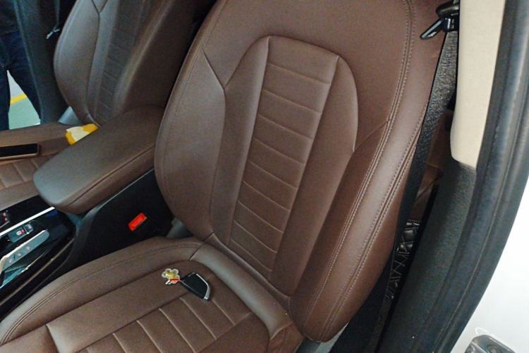 Used BMW X3 2018 xDrive25i M Sport Package China V Left Front Seat