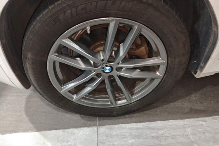 Used BMW X3 2018 xDrive28i M Sport Package China VI Left Front Wheel Hub