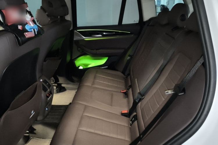 Used BMW X3 2018 xDrive25i M Sport Package China V Left Rear Seat