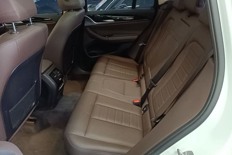 Used BMW X3 2018 xDrive25i M Sport Package China VI Left Rear Seat