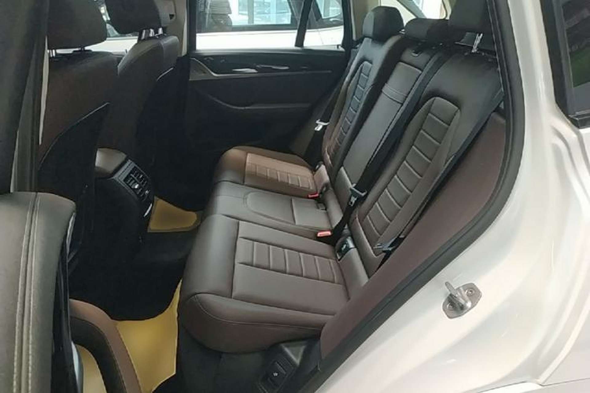 Used BMW X3 2018 xDrive25i M Sport Package China VI Left Rear Seat