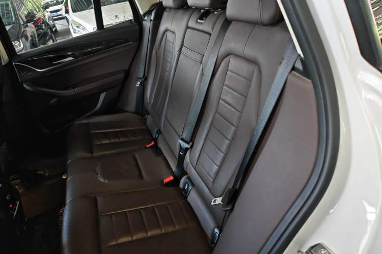 Used BMW X3 2018 xDrive30i Luxury Edition M Sport Package China VI Left Rear Seat