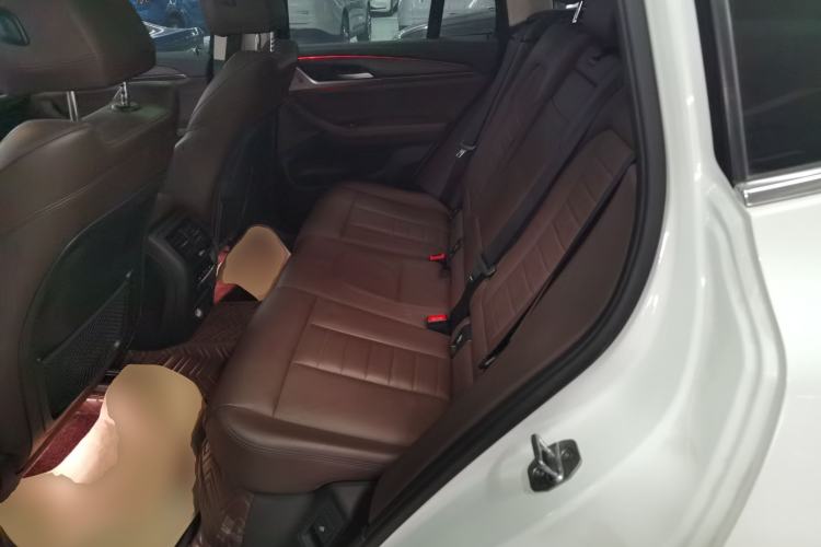 Used BMW X3 2018 xDrive28i Luxury Package China VI Emission Standard Left Rear Seat