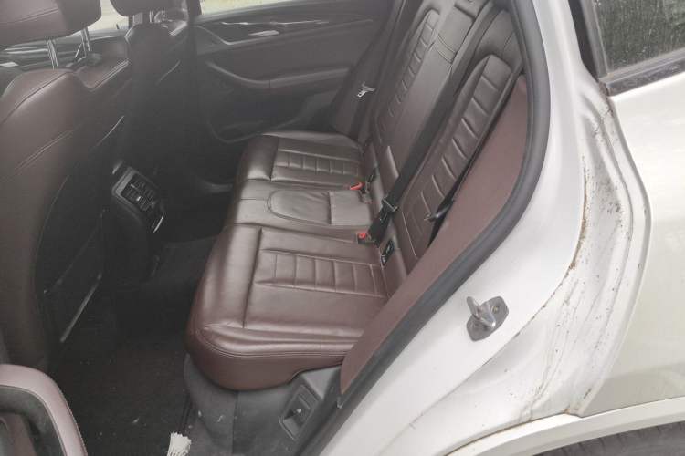 Used BMW X3 2018 xDrive30i Luxury Model M Sport Package China V Left Rear Seat