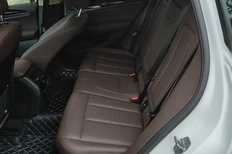 Used BMW X3 2018 xDrive25i M Sport Package China V Left Rear Seat