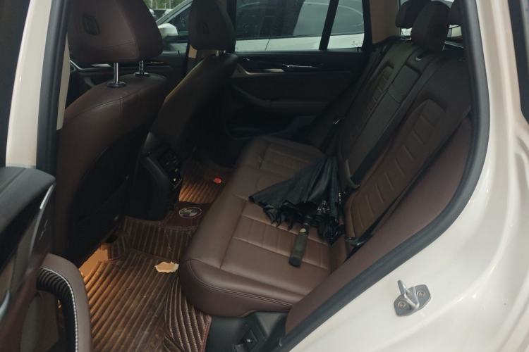 Used BMW X3 2018 xDrive25i Luxury Package China V Left Rear Seat