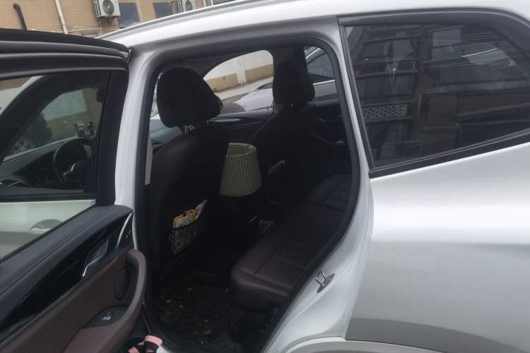 Used BMW X3 2018 xDrive25i M Sport Package China V Left Rear Seat