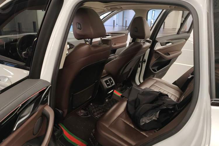 Used BMW X3 2018 xDrive28i M Sport Package China VI Left Rear Seat