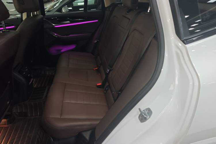 Used BMW X3 2018 xDrive25i M Sport Package China V Left Rear Seat