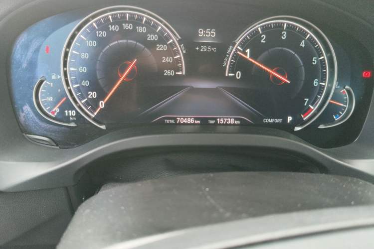 Used BMW X3 2018 xDrive28i Luxury Package China V Odometer Close Up