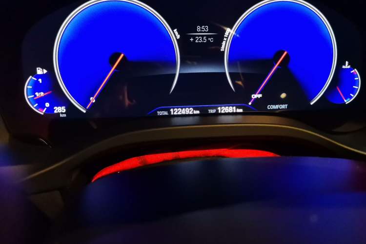 Used BMW X3 2018 xDrive25i M Sport Package China V Odometer Close Up