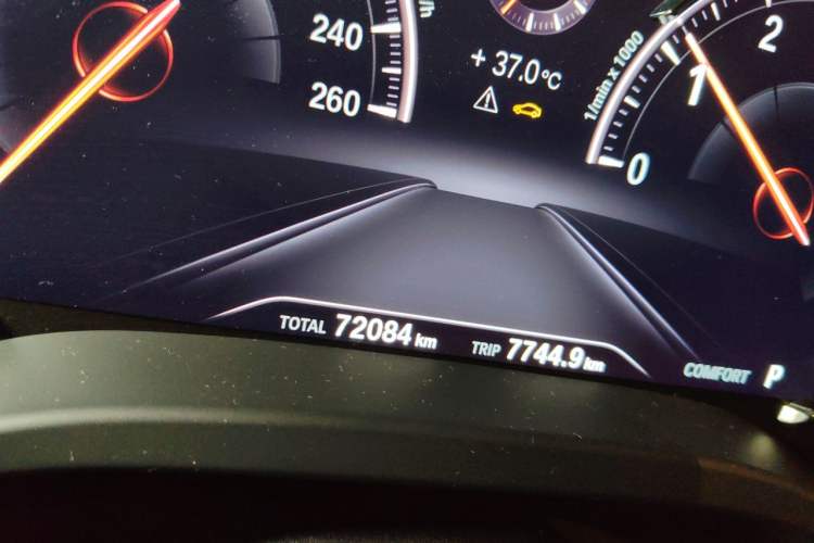 Used BMW X3 2018 xDrive30i Luxury Model M Sport Package China V Odometer Close Up